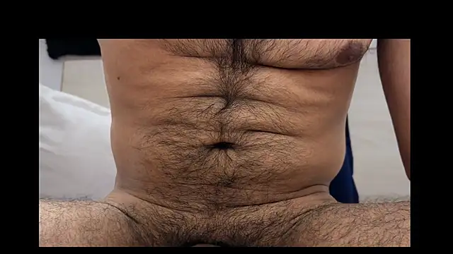 yourhunk69 online show from February 9, 6:50 pm