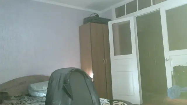 Snapshot of NiraFrost chatting on December 14, 8:14 pm NiraFrost online show from December 14, 8:14 pm