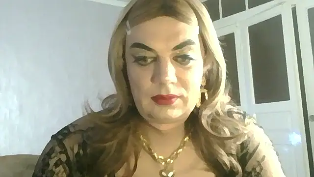 Snapshot of NiraFrost chatting on November 2, 5:51 pm NiraFrost online show from November 2, 5:51 pm