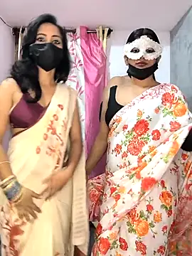 Family02 online show from February 13, 5:24 pm