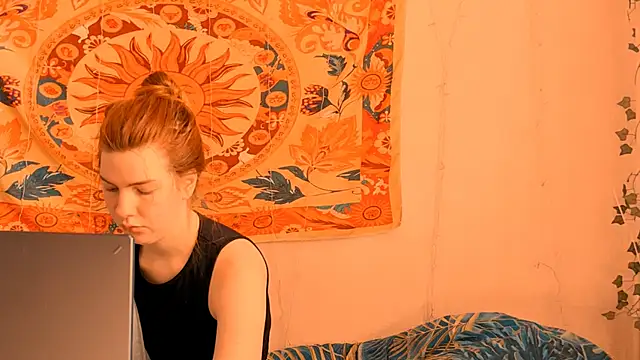 AliceCUNTach online show from May 31, 5:02 am
