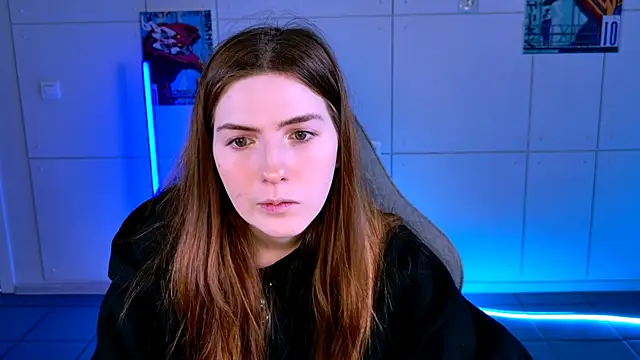 AliceCUNTach online show from October 31, 5:04 am