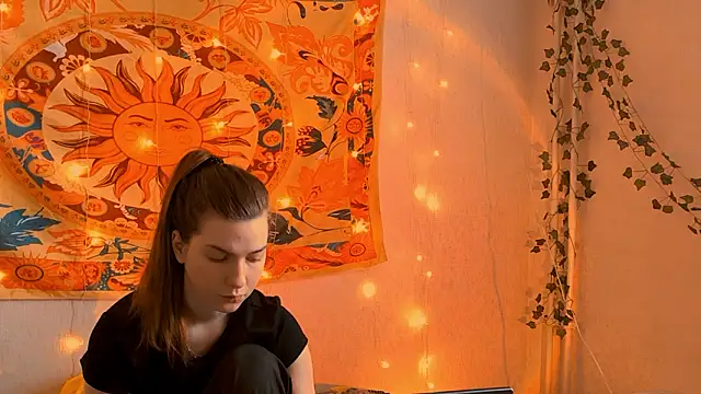 AliceCUNTach online show from March 7, 5:14 am