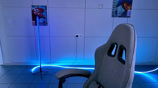 AliceCUNTach online show from October 24, 5:06 am