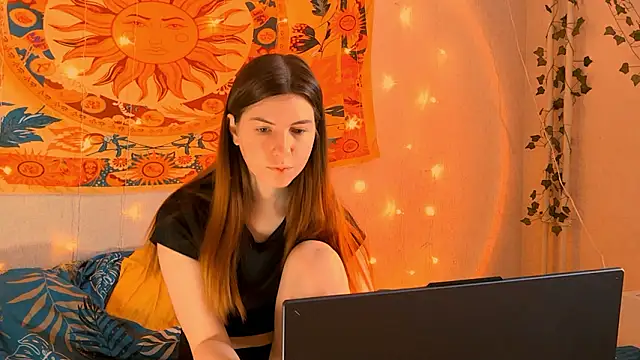 AliceCUNTach online show from March 5, 5:04 am