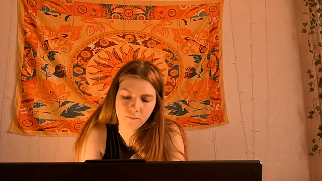 AliceCUNTach online show from April 14, 5:12 am