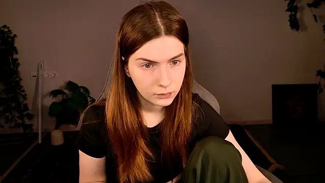 AliceCUNTach online show from November 27, 5:08 am