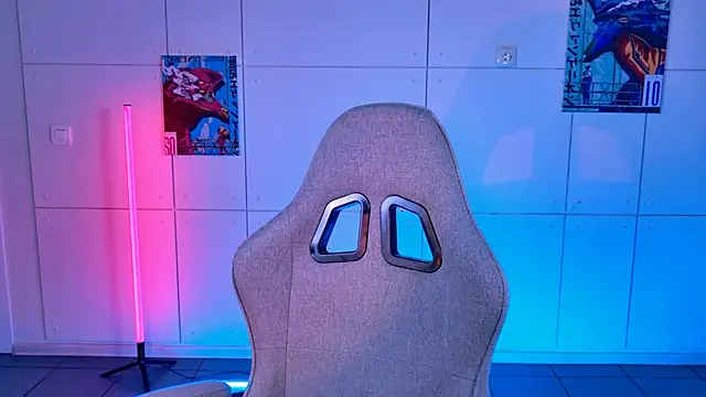 AliceCUNTach online show from November 15, 5:11 am