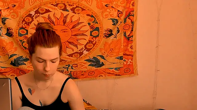 AliceCUNTach online show from May 17, 5:07 am