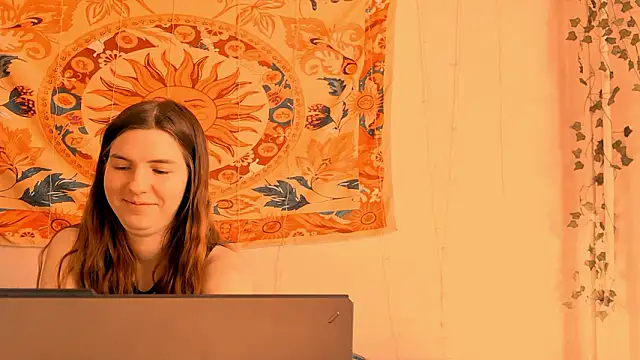 AliceCUNTach online show from March 25, 5:51 am