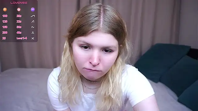 ShontaWasilko online show from November 12, 6:23 pm