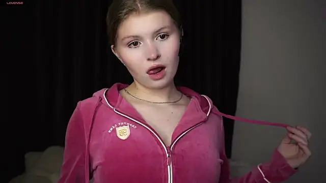 ShontaWasilko online show from November 27, 6:41 pm