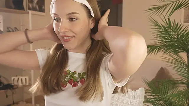 Snapshot of Vegas_V chatting on November 20, 2:18 pm Vegas V online show from November 20, 2:18 pm