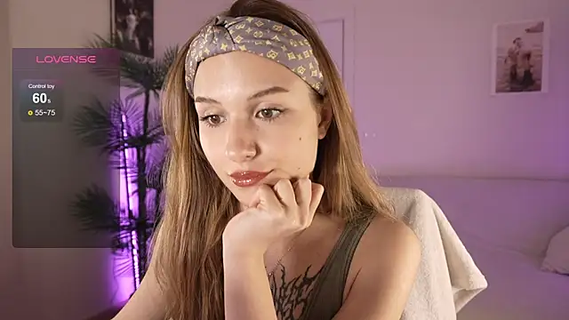 Vegas V online show from February 13, 2:50 pm