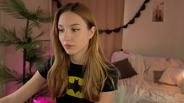 Snapshot of Vegas_V chatting on October 27, 11:44 am Vegas V online show from October 27, 11:44 am