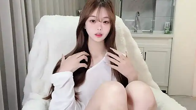 Snapshot of xiaoyugan-99 chatting on March 12, 3:38 pm xiaoyugan-99 online show from March 12, 3:38 pm