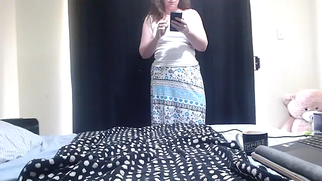 aussiepeaches online show from December 20, 1:19 am