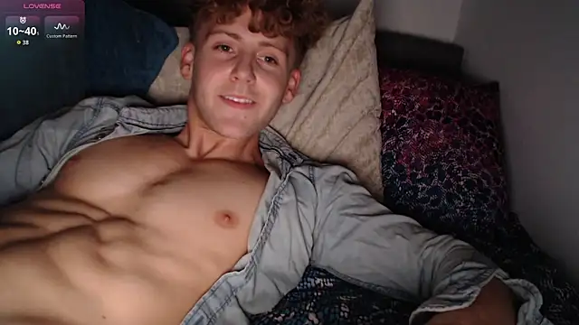 DominantAlex18 online show from May 8, 12:42 pm
