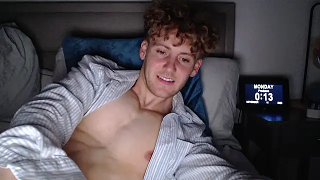 DominantAlex18 online show from November 10, 12:15 am