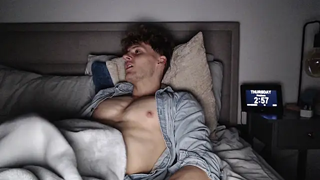 DominantAlex18 online show from November 13, 2:59 am