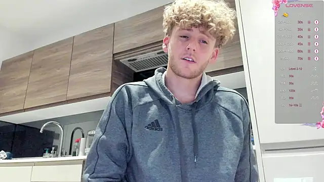 DominantAlex18 online show from November 25, 7:36 pm