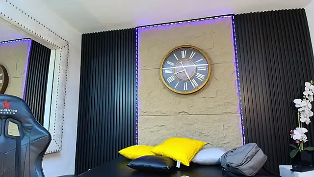 Lean Portman online show from June 13, 4:05 pm