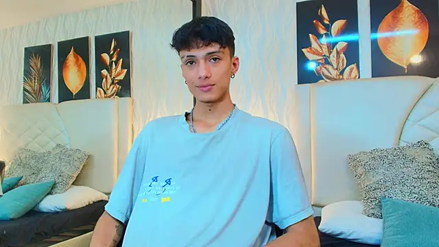 Lean Portman online show from September 9, 8:40 pm
