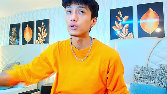 Lean Portman online show from October 21, 8:52 pm