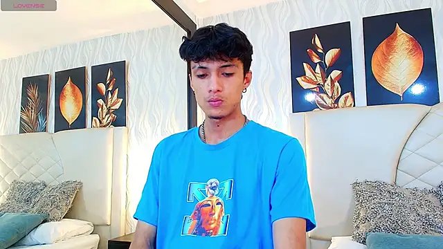 Lean Portman online show from October 24, 8:41 pm