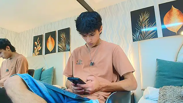 Lean Portman online show from February 10, 8:41 pm