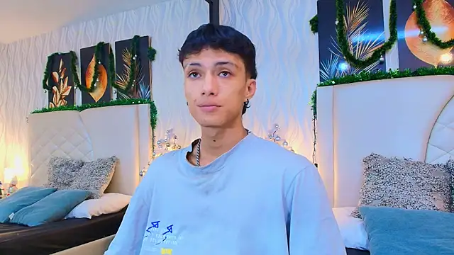 Lean Portman online show from December 20, 9:50 pm