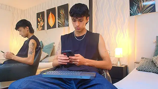 Lean Portman online show from April 4, 3:35 am