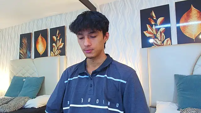 Lean Portman online show from November 4, 8:34 pm