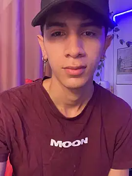 Snapshot of rickyvalentino chatting on September 26, 1:51 pm rickyvalentino online show from September 26, 1:51 pm