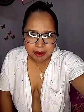 Angelly ricura online show from March 3, 6:48 pm