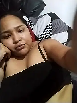 Snapshot of Angelly_ricura chatting on November 23, 1:48 am Angelly ricura online show from November 23, 1:48 am