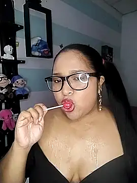 Snapshot of Angelly_ricura chatting on October 23, 3:10 pm Angelly ricura online show from October 23, 3:10 pm