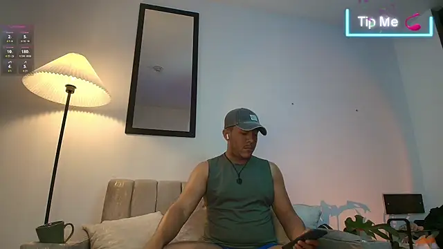 Misterjhons2 online show from September 29, 8:36 pm