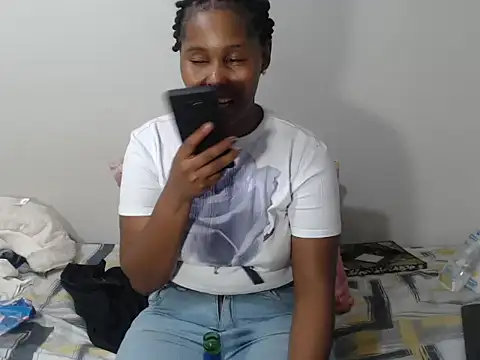 Snapshot of NaughtyHornyBitch_ chatting on September 25, 12:38 am NaughtyHornyBitch online show from September 25, 12:38 am
