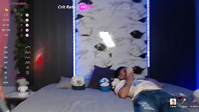Snapshot of SpicyBoys_X chatting on May 30, 3:24 am SpicyBoys X online show from May 30, 3:24 am