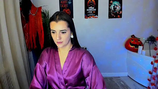 Snapshot of mintydaze chatting on October 28, 3:40 am mintydaze online show from October 28, 3:40 am