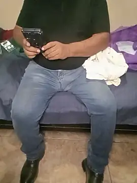 HomHot47 online show from April 15, 5:13 am