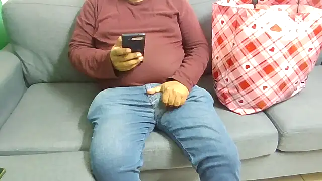 HomHot47 online show from February 11, 2:33 am