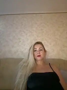Snapshot of Nikihot__ chatting on September 16, 5:41 am Nikihot online show from September 16, 5:41 am
