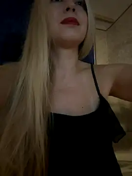 Snapshot of Nikihot__ chatting on September 14, 8:09 pm Nikihot online show from September 14, 8:09 pm
