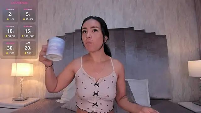 salma lutz online show from March 28, 12:39 pm