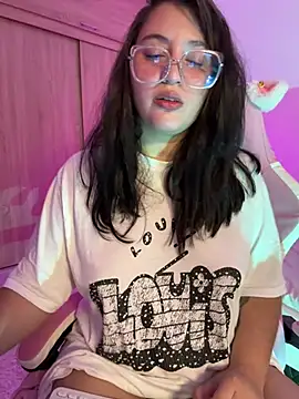 Angeldusttt online show from April 2, 12:29 am