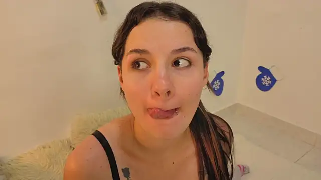 0ne 0f 0ne online show from February 1, 1:26 am