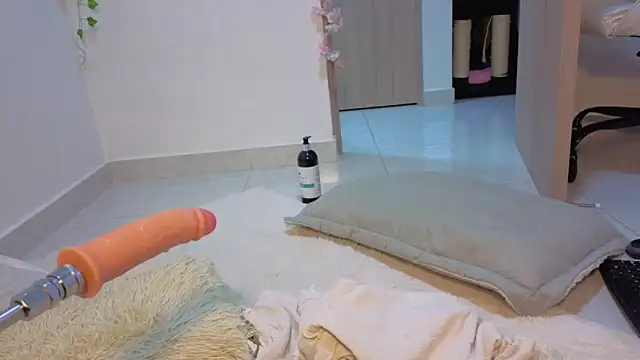 0ne 0f 0ne online show from November 18, 1:21 am