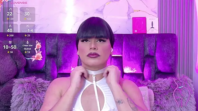 Ava Cristi online show from June 6, 6:35 pm